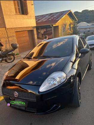 FIAT PUNTO 1.4 8V FLEX 4P MANUAL